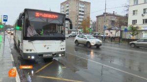 Поздравили женщину-водителя