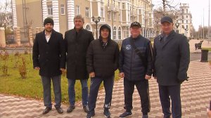 С Костей Цзю по городу Серову