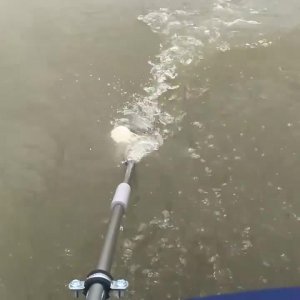 Моторная лодка из шуруповерта.