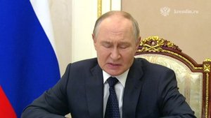 Путин предложил Совбезу обсудить усиление мер борьбы с терроризмом