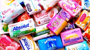 АСМР ШУРШАНИЕ. РАСКЛДЫВАЮ ЯРКОЕ МЫЛО. ШЕЛЕСТ УПАКОВКИ.