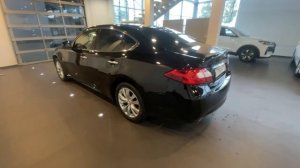 Infiniti/ Q70/ I/ Седан/ 3.7 AT (333 л.с.) 4WD/ Premium