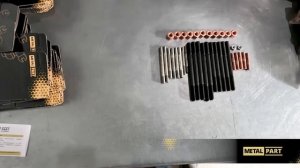 Упаковка комплекта шпилек головки блока от MetalPart