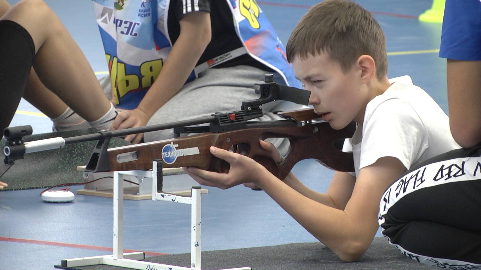 Шадринск стал центром областных соревнований по школьном биатлону смотреть онлайн