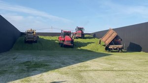 ДЕПУТАТЫ ИЗ АГРАРНОГО КОМИТЕТА ПОБЫВАЛИ НА ЮГЕ КРАЯ