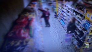 Ялуторовские полицейские задержали подозреваемую в краже имущества из магазина
