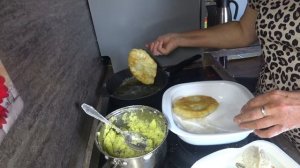 Пироги с картошкой и грибами