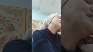 гляжу в озера синие