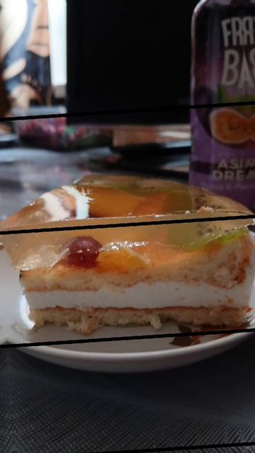 Вкусный тортик птичье молоко 👍💯😍#еда смотреть онлайн