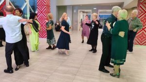 Пусть распускаются цветы..... 25.10.25.