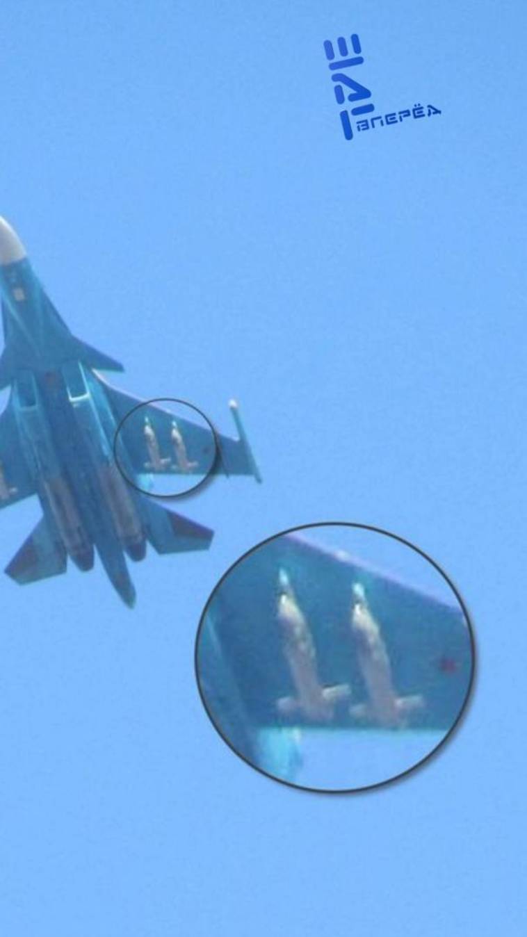 Warzone: Россия теперь запускает авиабомбы с реактивным двигателем  #новости #россия #умпк-пд