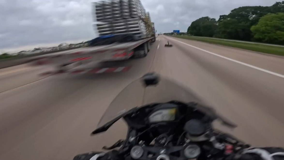 Honda CBR1000RR / "Ты - Помощь мне, Господь!" - 2