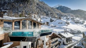 Hotel Das Central Sölden | 5-star luxury ski hotel in the Austrian Alps (full tour)