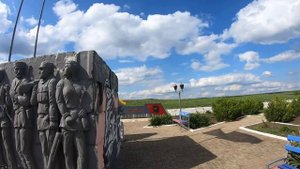 Боевая «пара» молодых оскольцев готовит пару «Гвоздик» на гроб нацизма