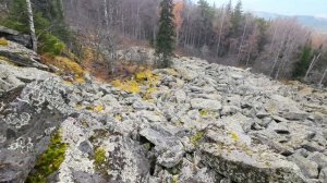 По россыпям к скале. Белорецк. Башкортостан. Южный Урал.