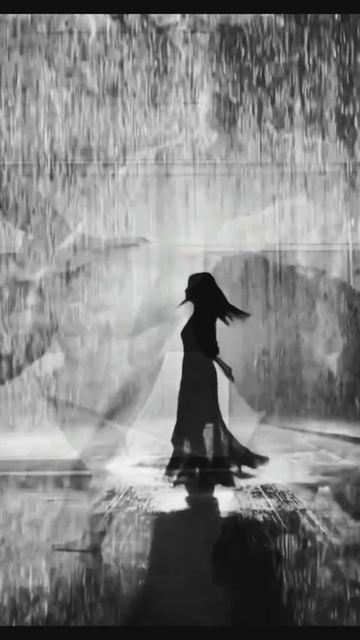 стояла очередь за радостью, там продавали чудеса