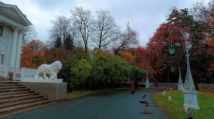 Елагин остров в осеннем Петербурге.