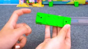 ТОМАС И ЕГО ДРУЗЬЯ ИГРАЕМ КРУТЫЕ ПАРОВОЗИКИ РАЗВИВАЮЩИЕ МУЛЬТИКИ ДЛЯ МАЛЬЧИКОВ