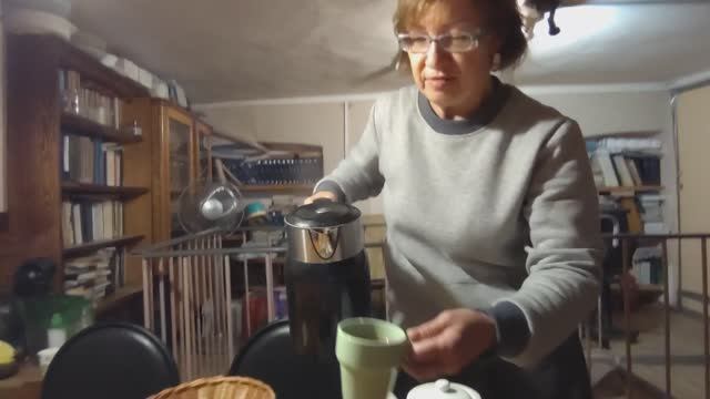 Интервью с однокурсниками Геофака МГУ смотреть онлайн