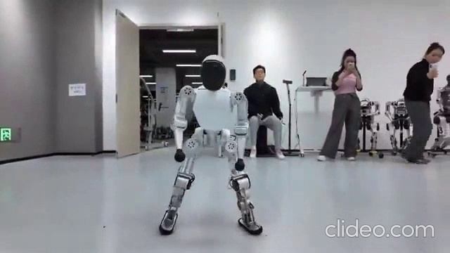 NOETIX Robitics. А я робот дол.... танцор ))) смотреть онлайн