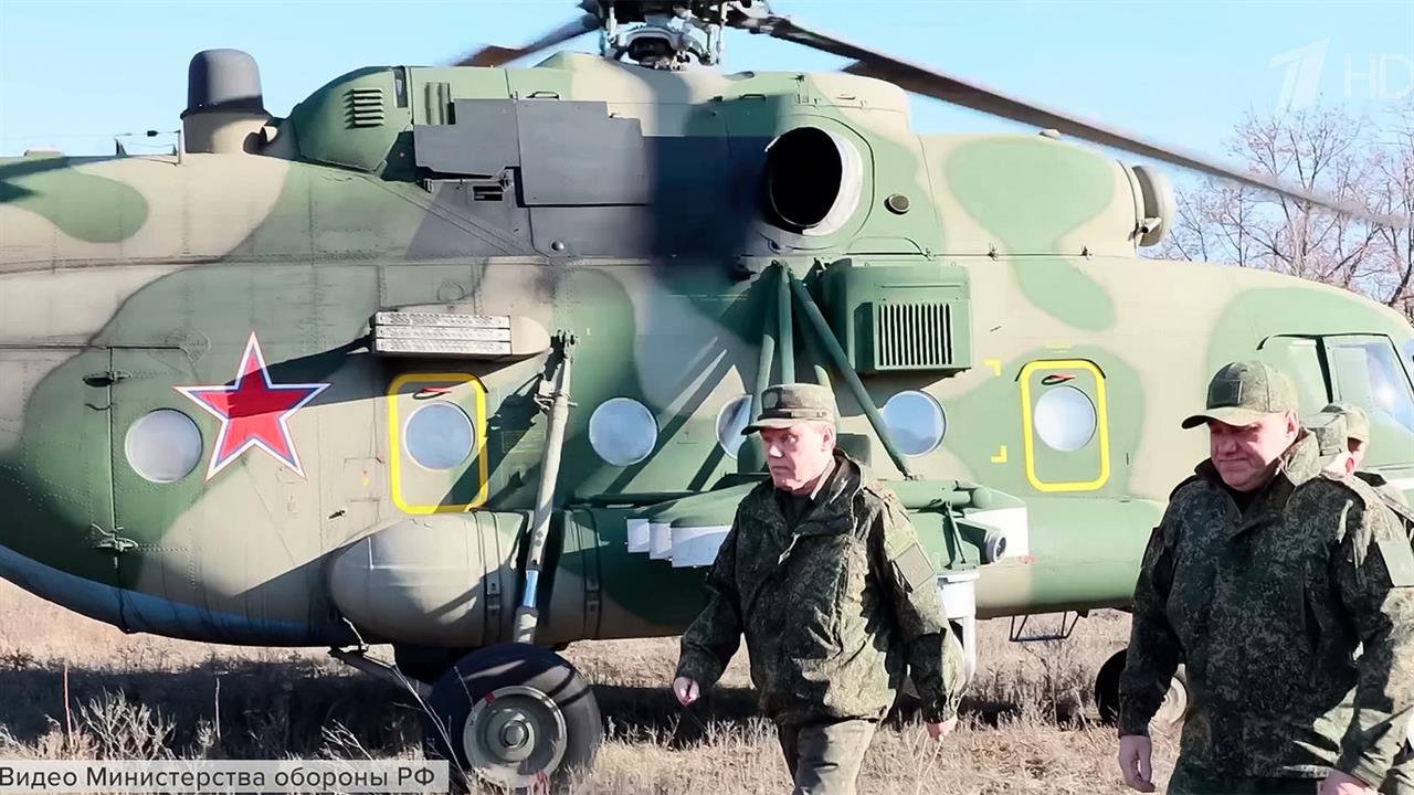 Начальник Генштаба Валерий Герасимов проинспектировал группировку войск "Центр"
