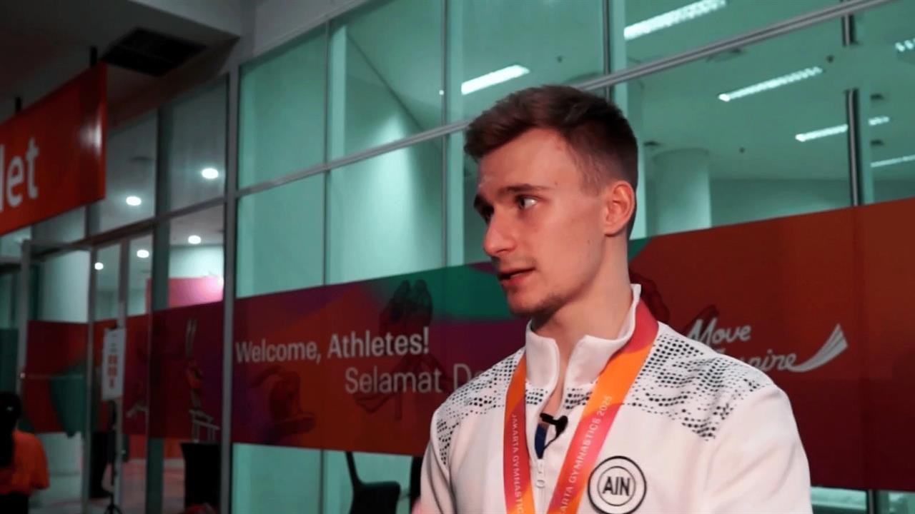 Гимнаст Даниел Маринов завоевал бронзу на ЧМ по спортивной гимнастике в Джакарте