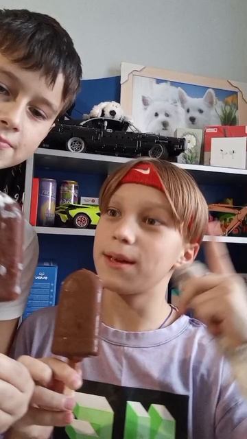 обзор и распаковка трендовова мороженого с шариками! смотреть онлайн