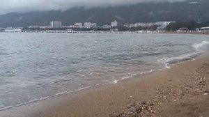 25.10.2025. Море Геленджика, набережная.mp4