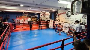 Бокс 25.10.2025 РАУНД- СИЛА! 
Ваня в синем! Победа.