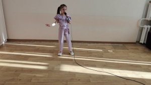 Елчуева Каролина "Пой, пой ветерок"