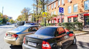 Платные парковки начали работу в округе