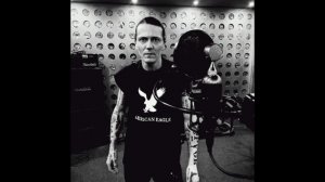 ONE  NIGHT  EAGLE.  Покой  пианино. студия