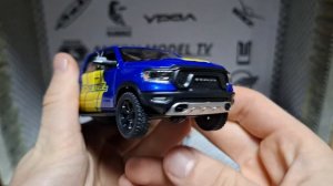 Распаковка и обзор новых моделей пикапов в коллекц