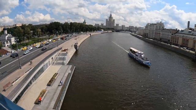 Москва , Красная площадь , Зарядье , Остров мечты смотреть онлайн