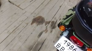 Дешёвый мотокофр с ОЗОНа на мотоцикл TVS HLX150, краткий обзор.