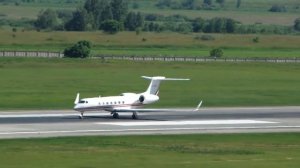 Gulfstream G550.