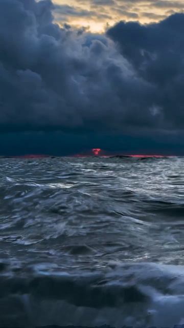 ВОЛНЫ ОКЕАНА.....