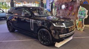 2025 Range Rover SE Sport - The King SUV Luxury 7 seater Santorini Black Metallic of the City