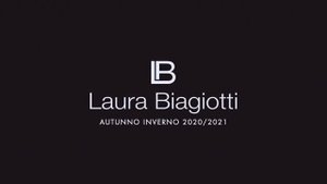 Показ коллекции Laura Biagiotti осень-зима 2020-2021