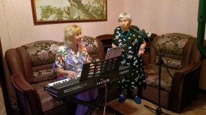 Авторская песня "Мне моя Танюша подарила платье"