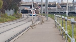 трмвай витязь-м 371116 отправляется с платформы тульская