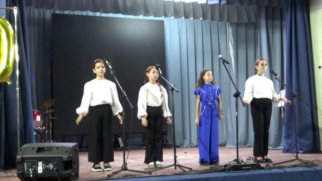 Вокальный коллектив "Весёлые нотки".