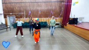 На уроке по зумбе👍