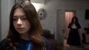 клип nepeta страшилки( монстр сестра смайли)