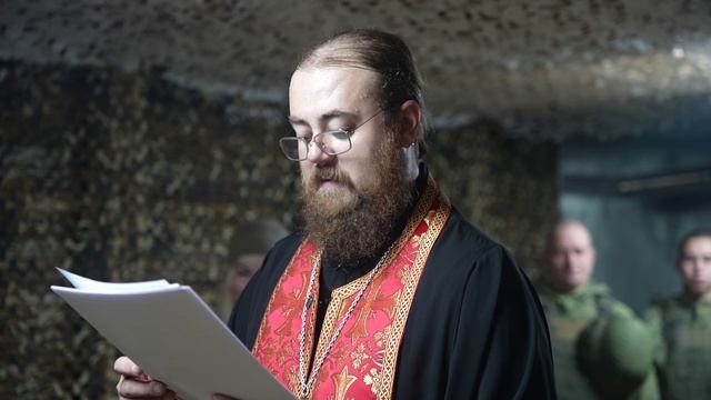 Религиозная состовляющая неотьемлемая часть в поддержании боевого духа. смотреть онлайн