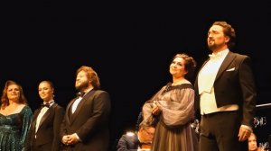 Штраус Гала Финал 2 акта оперетты Летучая мышь поклоны.