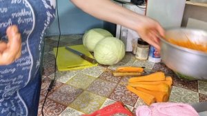 Готовим зимние салаты...