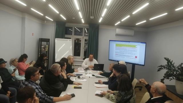 Планы на направления запросов 25 октября 2025 года в Прав союзе 100 лица объясняет Максим Шилов смотреть онлайн