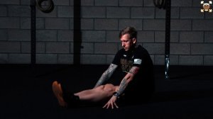 Сгибание бедер сидя на полу / Подъём ног сидя на полу