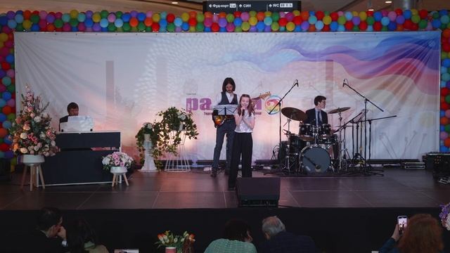 Елизавета Осадчая - Апрель